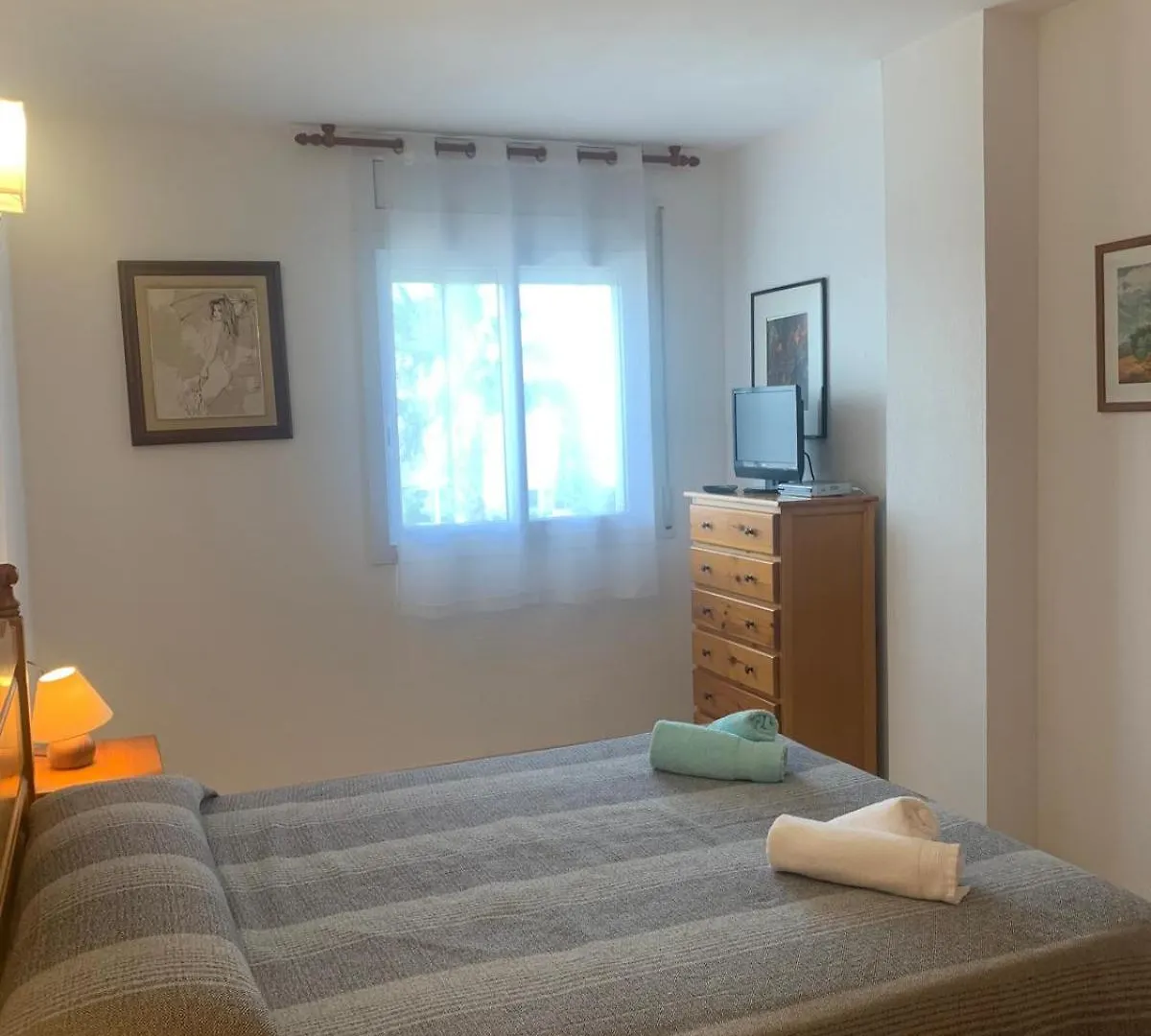 Apartamento De Dos Habitaciones Con Terraza Y Plaza De Aparcamiento Roses 0*,  Spanje